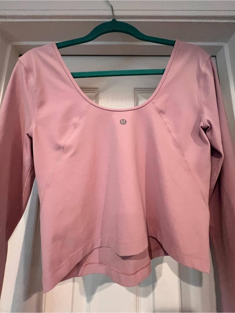 Lululemon Pink Long-Sleeve Cropped V-Neck Top - Picture 2 of 3